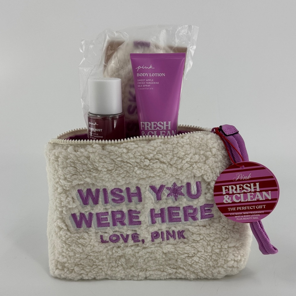 VICTORIA SECRETS Pink Fresh & Clean Gift Set NWT